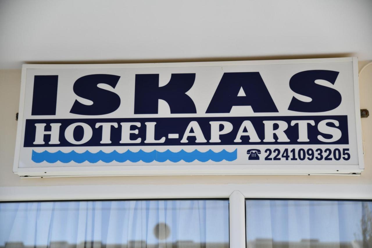 Iskas Apartments เอียลิซอส ภายนอก รูปภาพ
