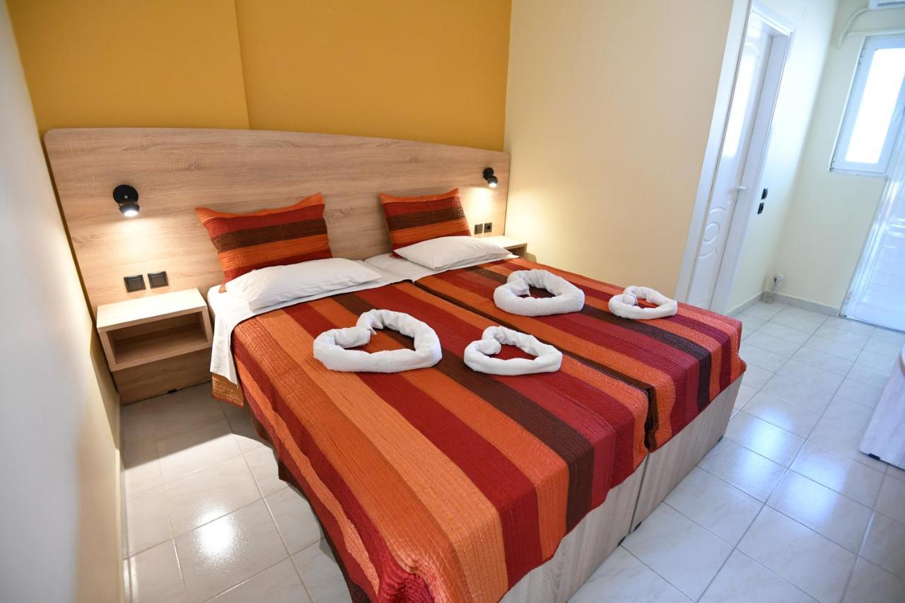 Iskas Apartments เอียลิซอส ภายนอก รูปภาพ