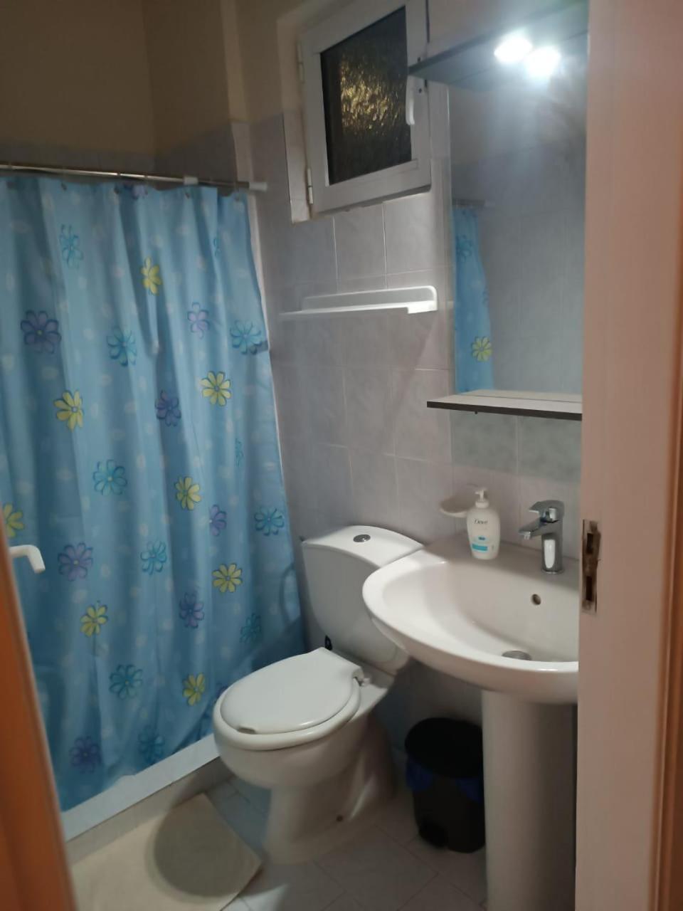 Iskas Apartments เอียลิซอส ภายนอก รูปภาพ
